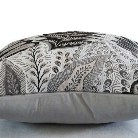 Poszewka żakardowa 60x60cm CZARNY LIŚĆ beżowa szara czarna