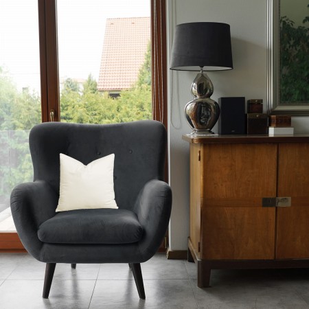 Poszewka aksamitna 50x50cm biała ecru QUEEN_1