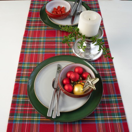 Red tartan christmas Table Runner 1.jpg