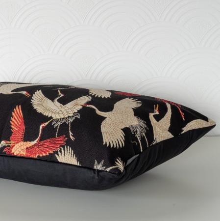Poszewka 30x60 cm PTAKI gobelinowa ŻURAWIE  czarna Japandi na poduszkę PolDesign