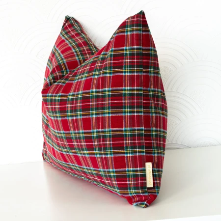 Red tartan pillow with gold thread square 45x45.jpg