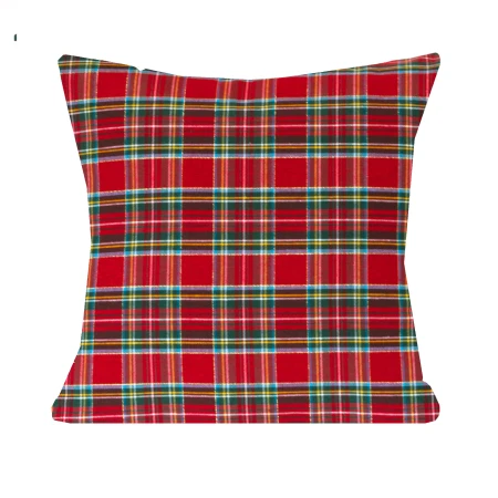 wzór Red tartan pillow cover with gold thread white background.jpg