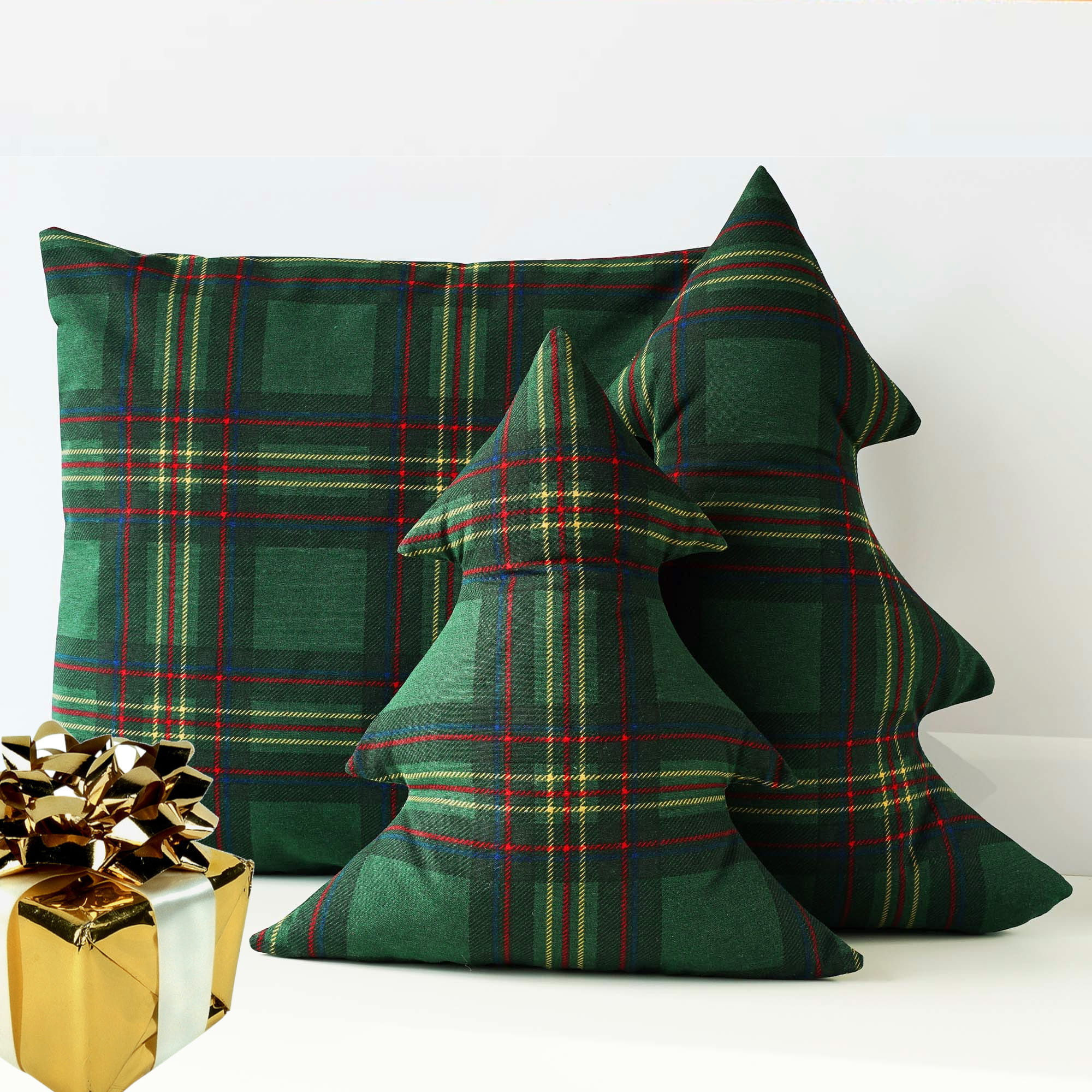 8121f1406cb0627adeabc9d132ba9744